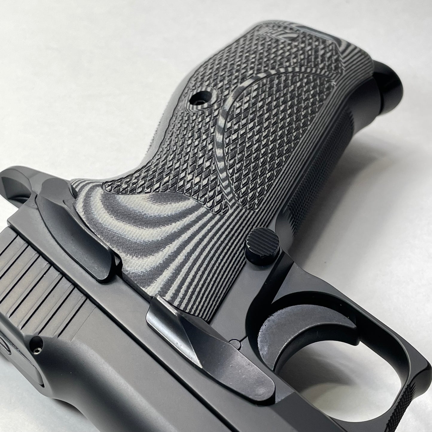 Armory Craft P210 G10 Grips - BLACK/GRAY image 8