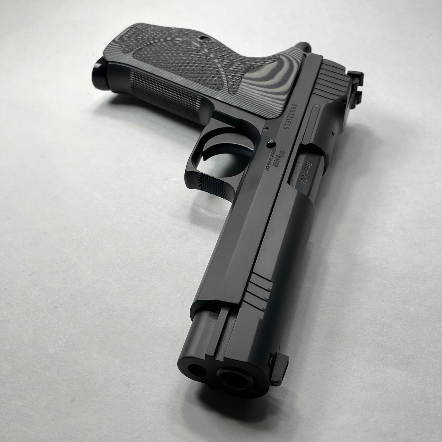 Armory Craft P210 G10 Grips - BLACK/GRAY image 5