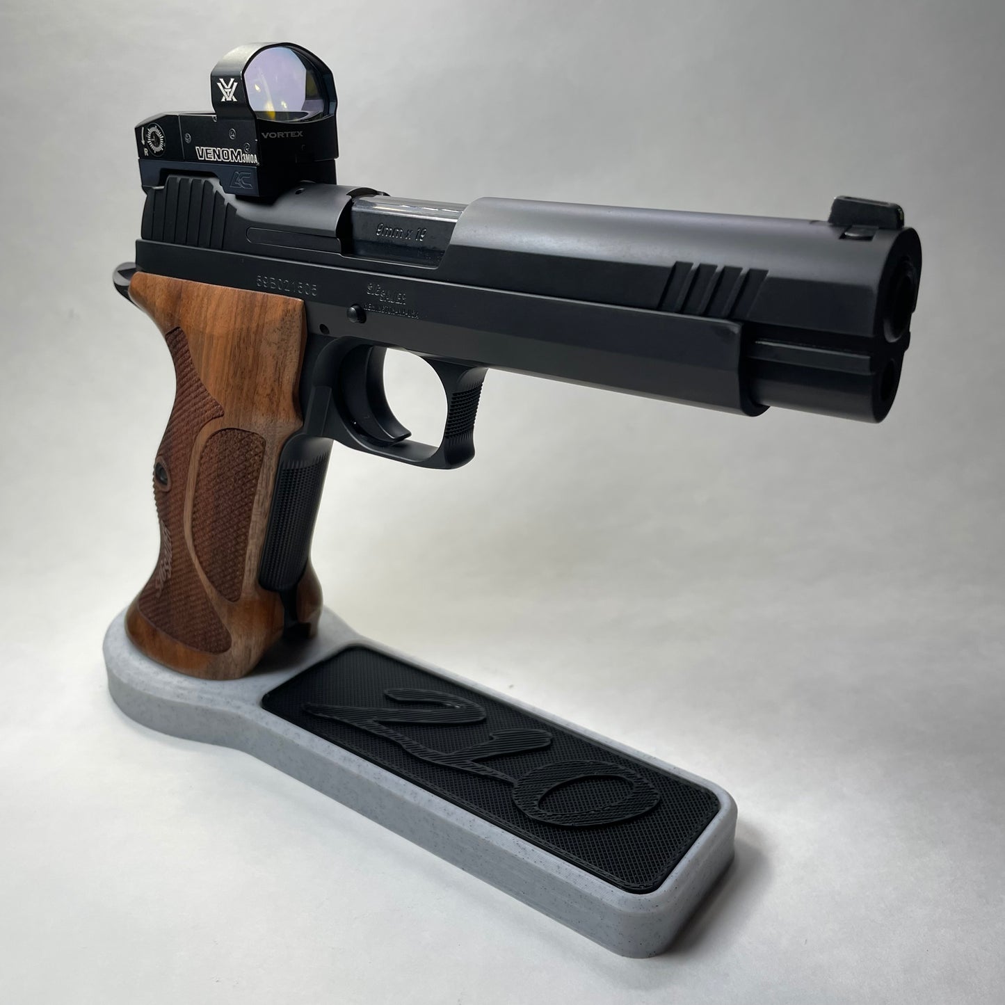 Armory Craft P210 Red Dot Adapter - US & German P210 image 2